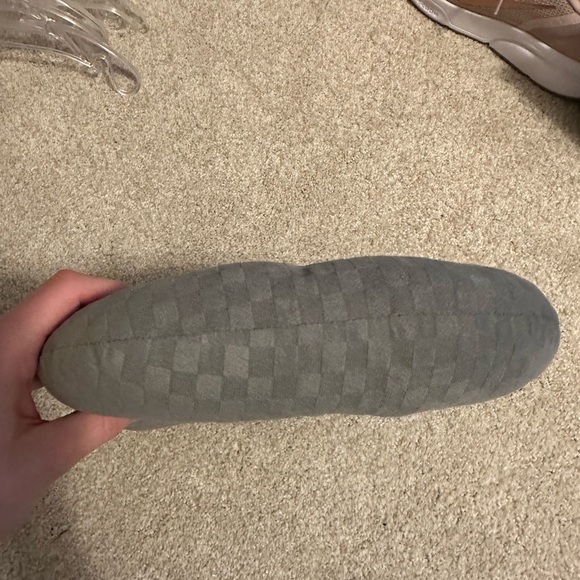 Gray Checkered Donut Cushion - Picture 5 of 6